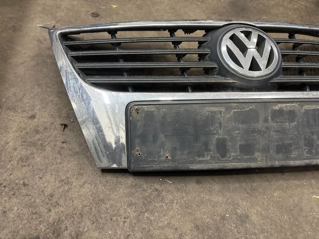 bontott VW PASSAT B6 Hűtőrács