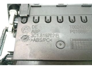 bontott VW PASSAT B6 Hűtőrács