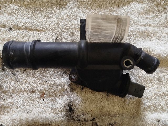 bontott VW PASSAT B6 Hűtővíz Elosztó Cső