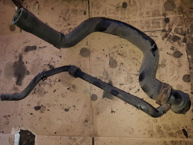 bontott VW PASSAT B6 Hűtővíz Elosztó Cső