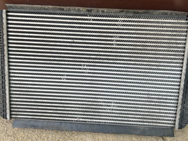 bontott VW PASSAT B6 Intercooler