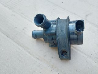 bontott VW PASSAT B6 Inverter Vízpumpa