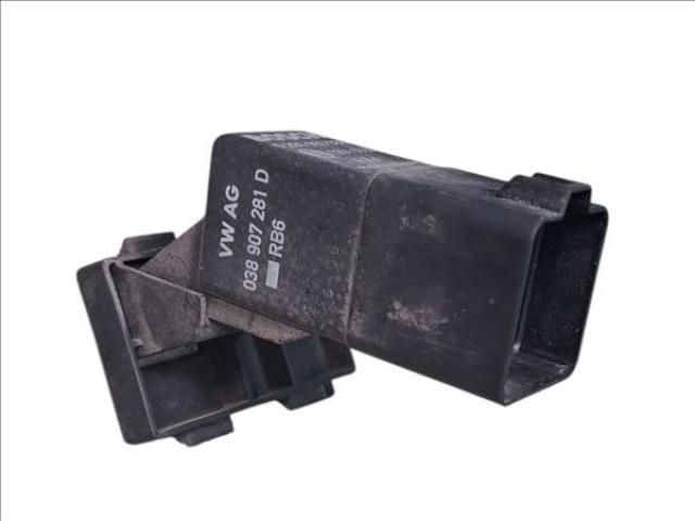 bontott VW PASSAT B6 Izzító Relé