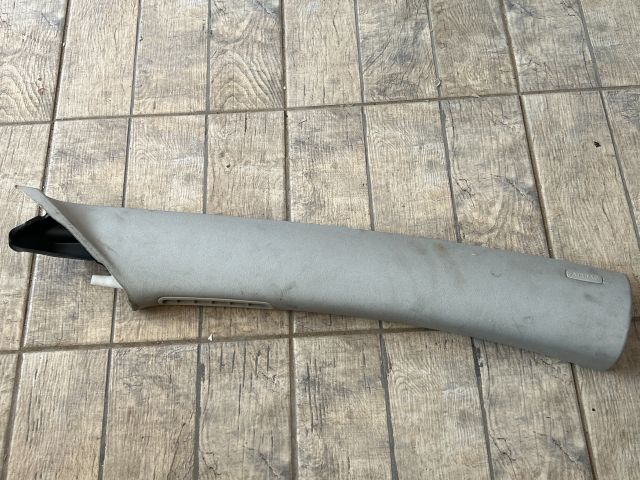 bontott VW PASSAT B6 Jobb A Oszlop Burkolat