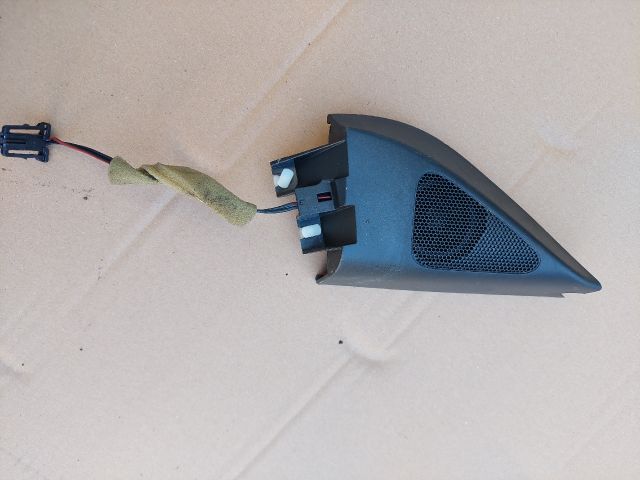 bontott VW PASSAT B6 Jobb A Oszlop Hangszóró