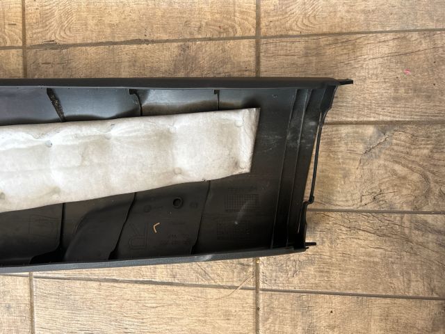 bontott VW PASSAT B6 Jobb B Oszlop Burkolat