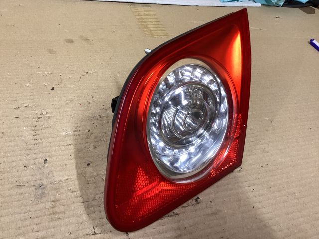 bontott VW PASSAT B6 Jobb Belső Hátsó Lámpa