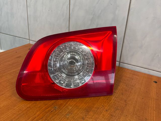 bontott VW PASSAT B6 Jobb Belső Hátsó Lámpa