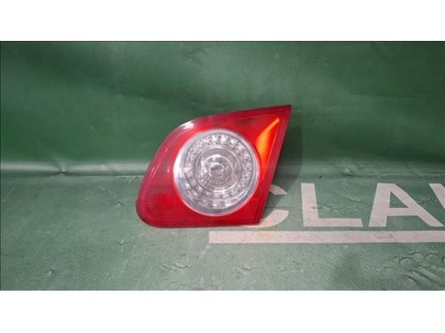 bontott VW PASSAT B6 Jobb Belső Hátsó Lámpa