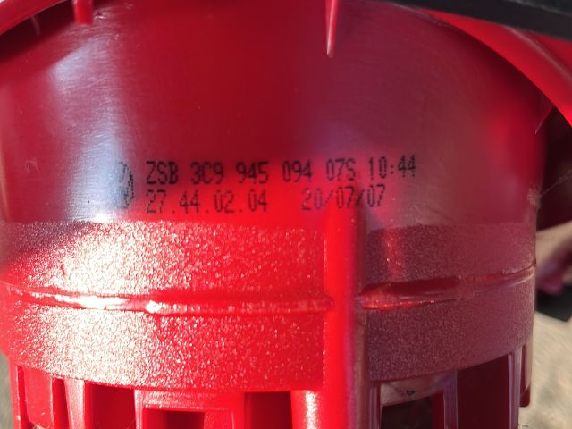 bontott VW PASSAT B6 Jobb Belső Hátsó Lámpa