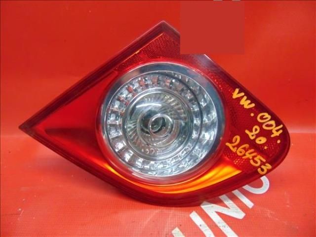 bontott VW PASSAT B6 Jobb Belső Hátsó Lámpa