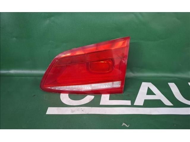 bontott VW PASSAT B6 Jobb Belső Hátsó Lámpa