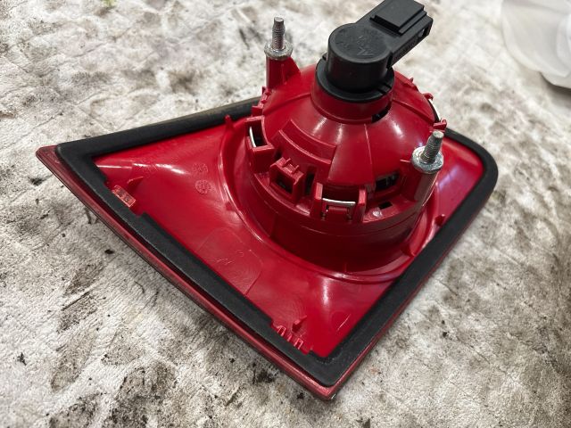 bontott VW PASSAT B6 Jobb Belső Hátsó Lámpa