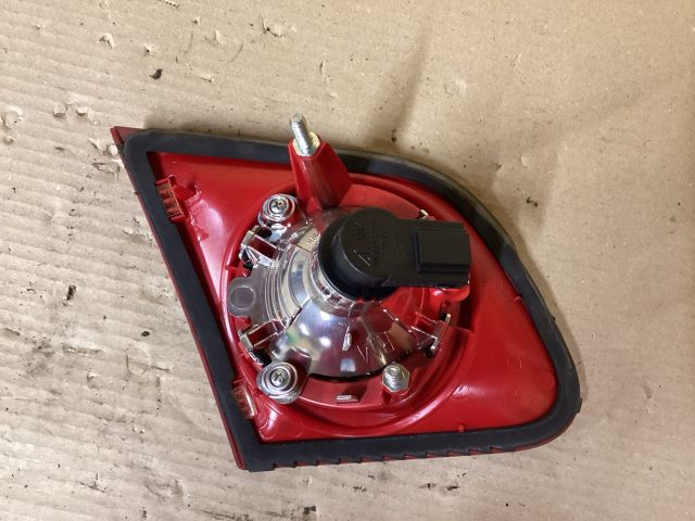 bontott VW PASSAT B6 Jobb Belső Hátsó Lámpa