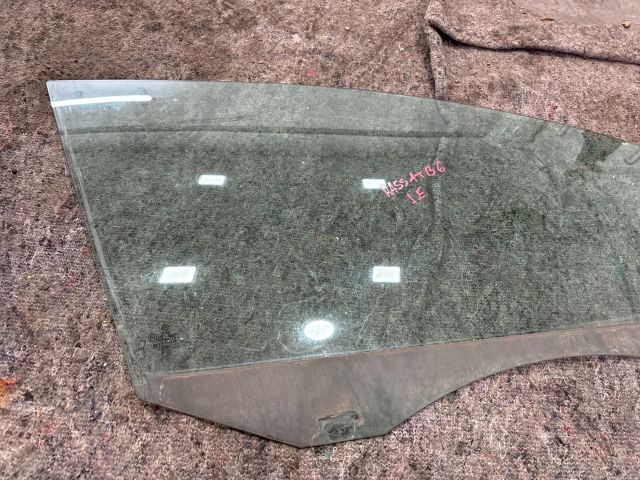 bontott VW PASSAT B6 Jobb első Ablak