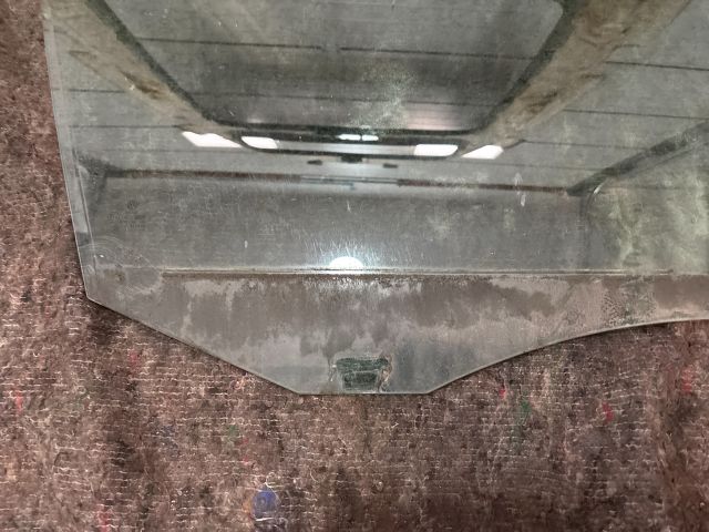 bontott VW PASSAT B6 Jobb első Ablak