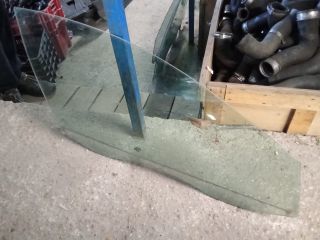 bontott VW PASSAT B6 Jobb első Ablak