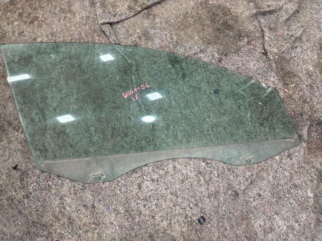 bontott VW PASSAT B6 Jobb első Ablak