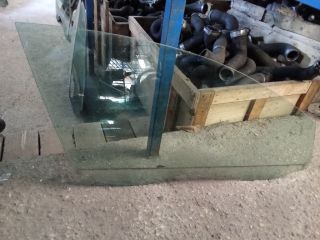 bontott VW PASSAT B6 Jobb első Ablak