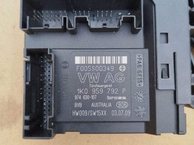 bontott VW PASSAT B6 Jobb első Ablakemelő Motor