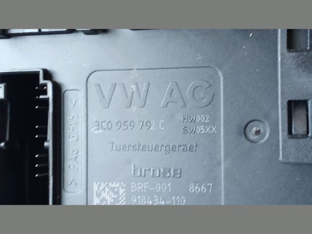 bontott VW PASSAT B6 Jobb első Ablakemelő Motor