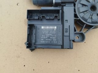 bontott VW PASSAT B6 Jobb első Ablakemelő Motor