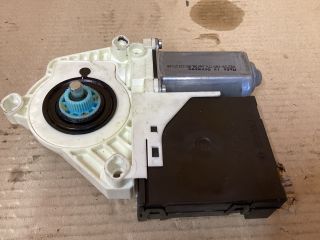 bontott VW PASSAT B6 Jobb első Ablakemelő Motor