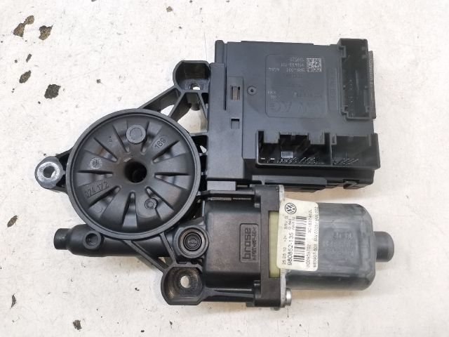 bontott VW PASSAT B6 Jobb első Ablakemelő Motor