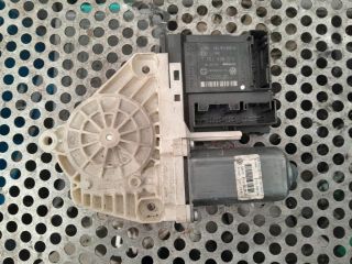 bontott VW PASSAT B6 Jobb első Ablakemelő Motor