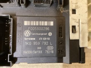 bontott VW PASSAT B6 Jobb első Ablakemelő Motor