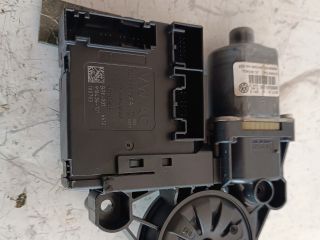 bontott VW PASSAT B6 Jobb első Ablakemelő Motor