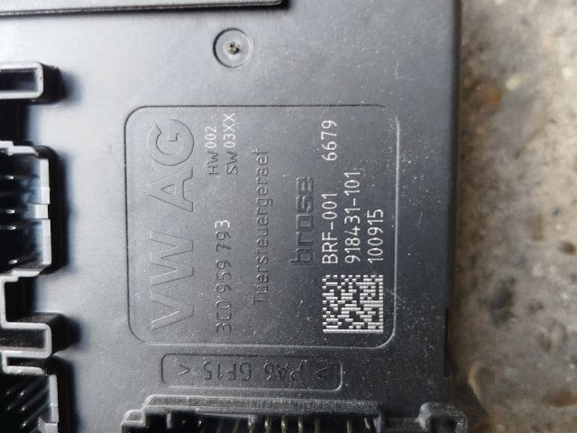 bontott VW PASSAT B6 Jobb első Ablakemelő Motor