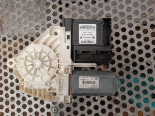 bontott VW PASSAT B6 Jobb első Ablakemelő Motor