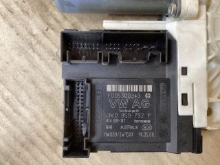 bontott VW PASSAT B6 Jobb első Ablakemelő Motor