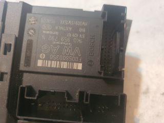 bontott VW PASSAT B6 Jobb első Ablakemelő Motor