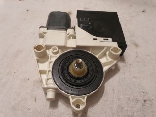 bontott VW PASSAT B6 Jobb első Ablakemelő Motor