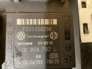 bontott VW PASSAT B6 Jobb első Ablakemelő Motor