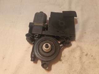 bontott VW PASSAT B6 Jobb első Ablakemelő Motor