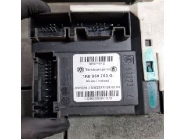 bontott VW PASSAT B6 Jobb első Ablakemelő Motor