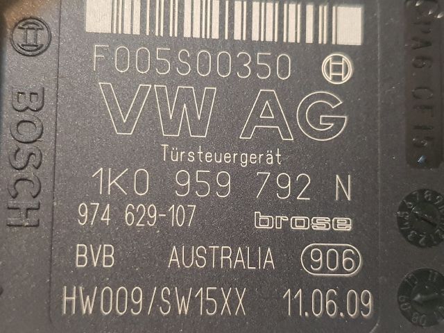 bontott VW PASSAT B6 Jobb első Ablakemelő Motor