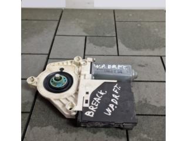 bontott VW PASSAT B6 Jobb első Ablakemelő Motor