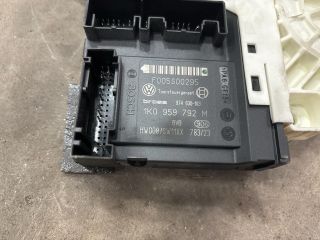 bontott VW PASSAT B6 Jobb első Ablakemelő Motor