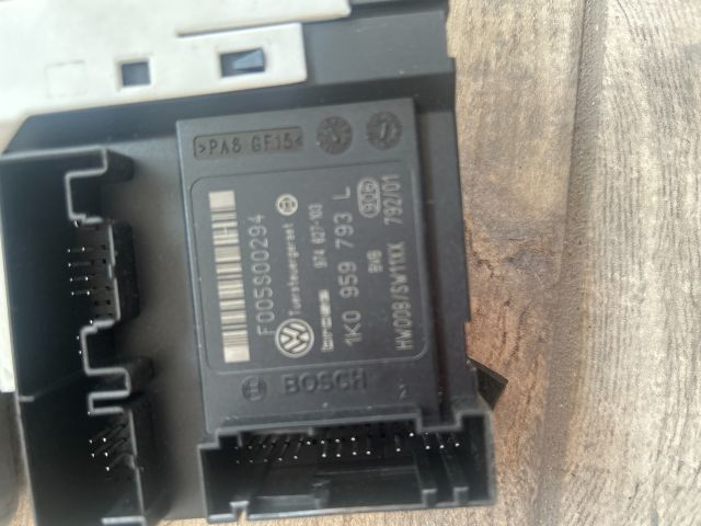 bontott VW PASSAT B6 Jobb első Ablakemelő Motor