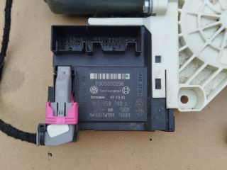 bontott VW PASSAT B6 Jobb első Ablakemelő Motor