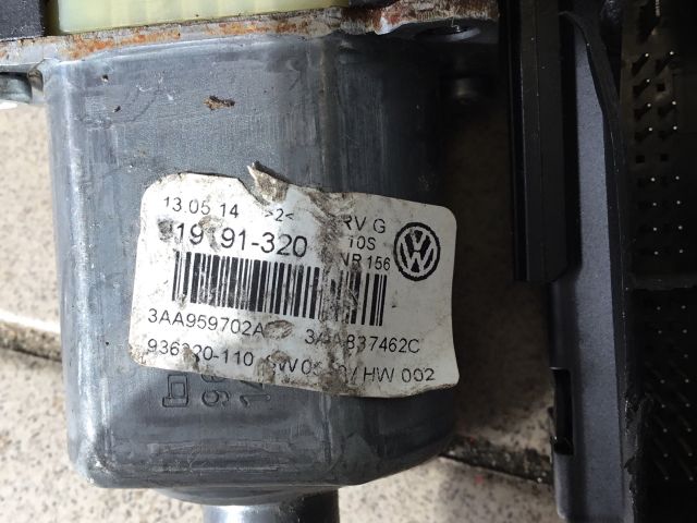 bontott VW PASSAT B6 Jobb első Ablakemelő Motor