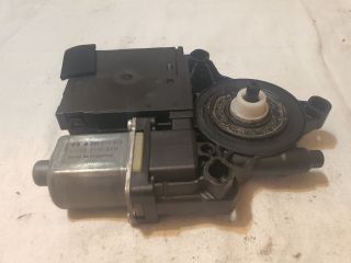 bontott VW PASSAT B6 Jobb első Ablakemelő Motor