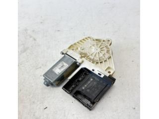 bontott VW PASSAT B6 Jobb első Ablakemelő Motor