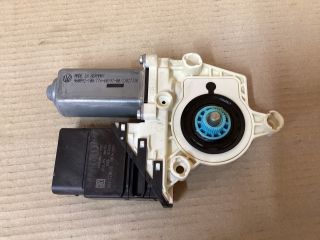 bontott VW PASSAT B6 Jobb első Ablakemelő Motor