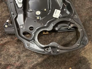 bontott VW PASSAT B6 Jobb első Ablakemelő Szerkezet (Elektromos)