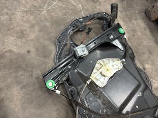 bontott VW PASSAT B6 Jobb első Ablakemelő Szerkezet (Elektromos)